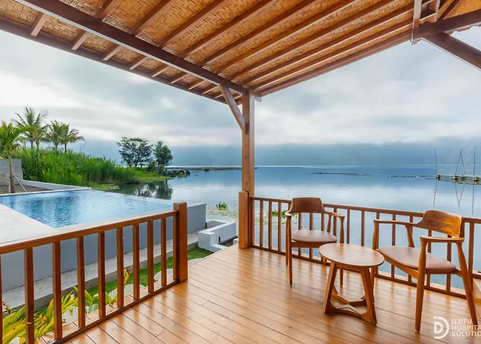 The Tepi Danau And Natural Hot Spring Lodge *